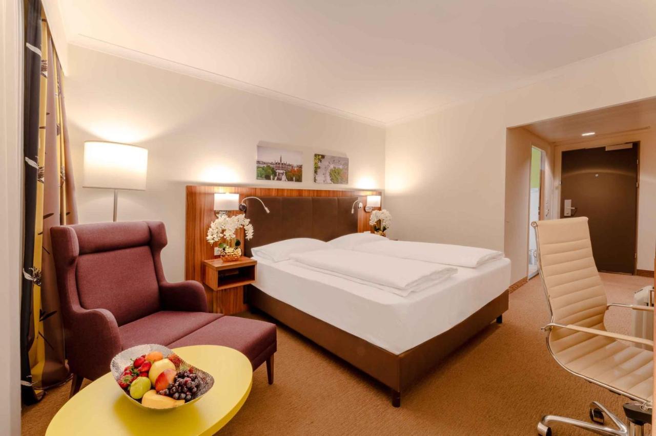 Plaza Premium Wien Екстер'єр фото