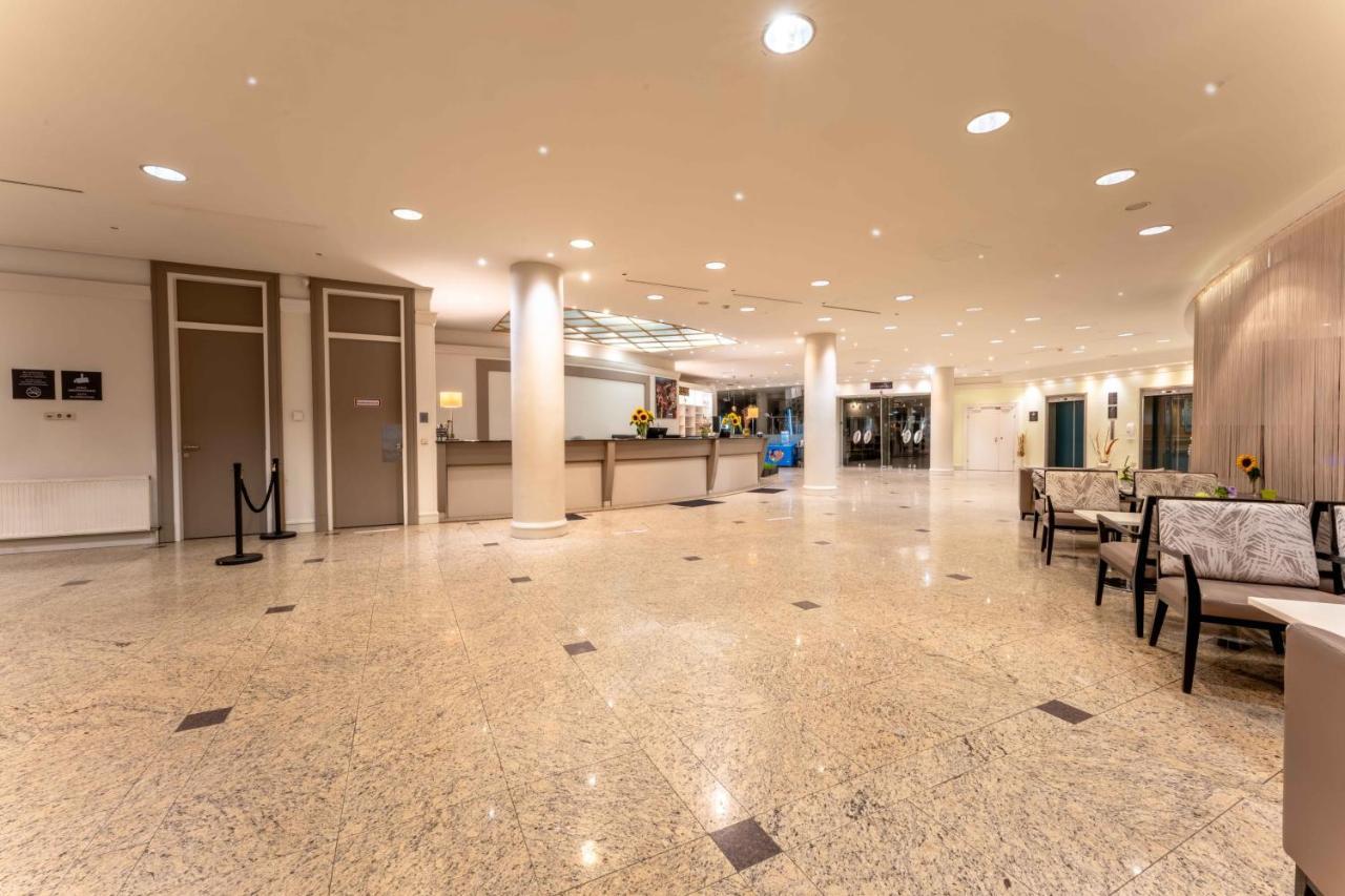 Plaza Premium Wien Екстер'єр фото